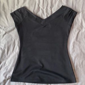 Unique Vintage 1950s Style Black Top